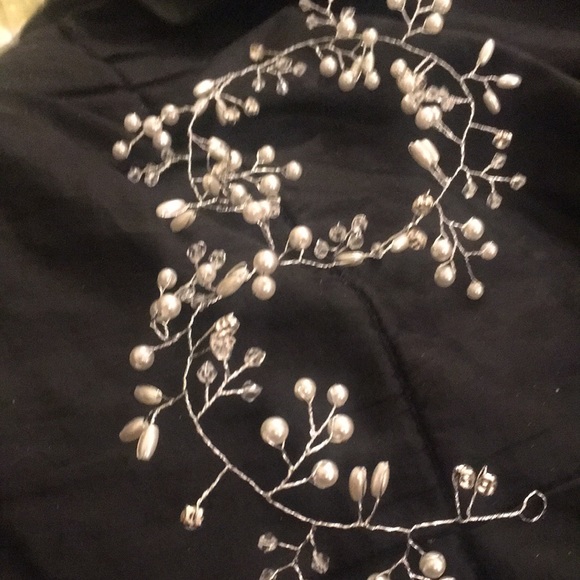 COPY - NWT Hair Garland - Picture 5 of 5